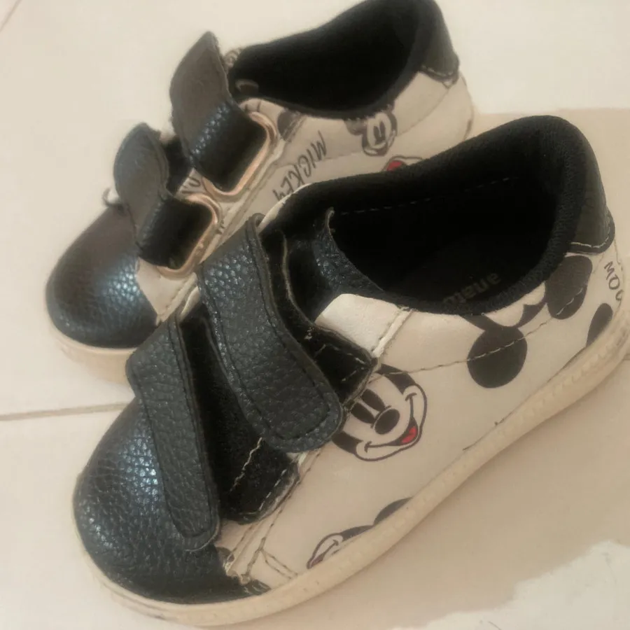 کفش میکی موس بچگونه