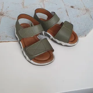 صندل السی وایکیکی ترک