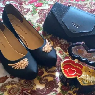 کفش مجلسی مشکی طاووسی