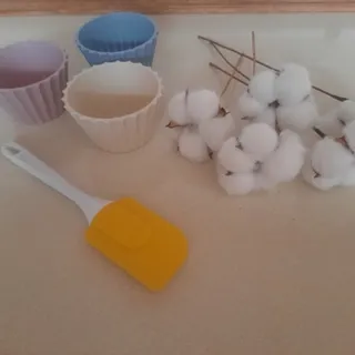 گل پنبه و لیسک و پیاله