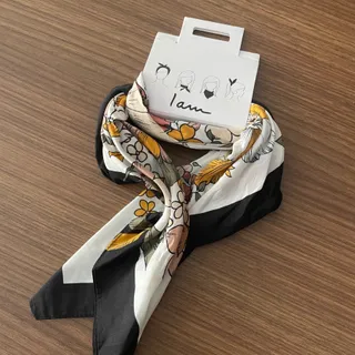 اسکارف برند iam