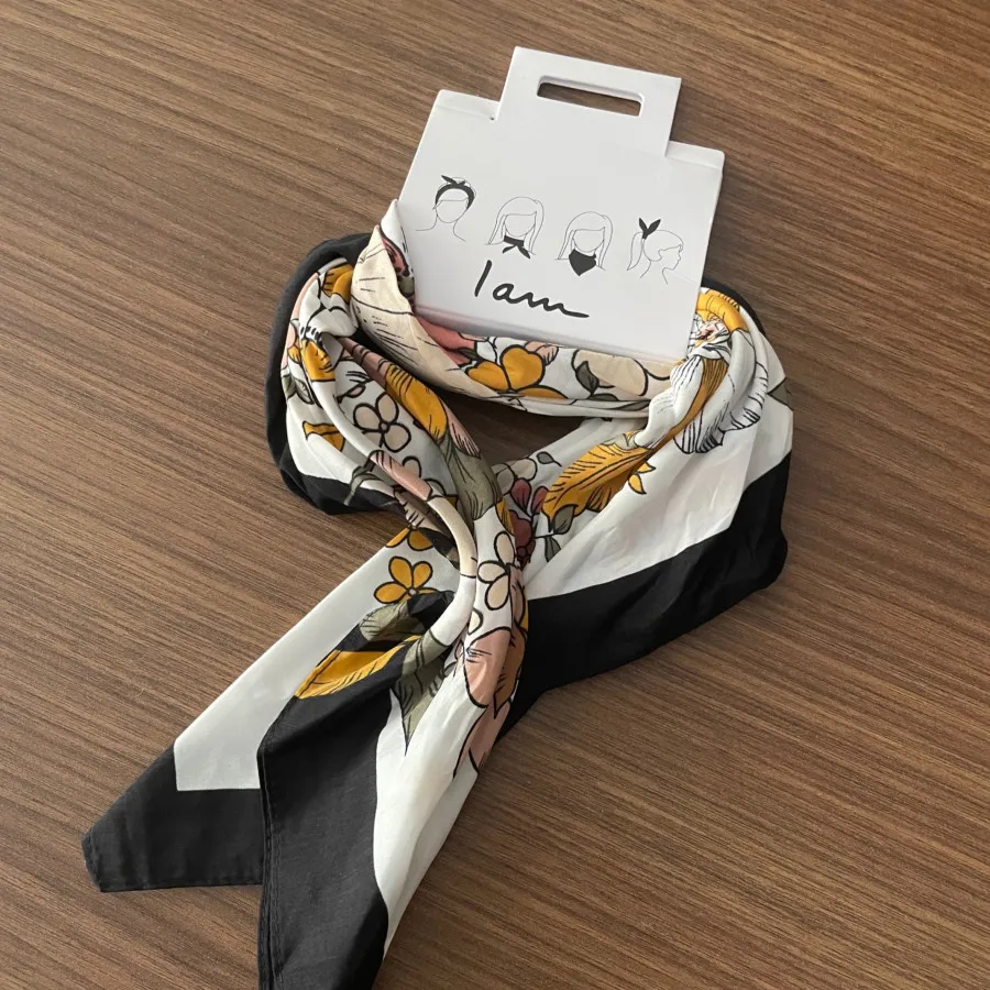 اسکارف برند iam