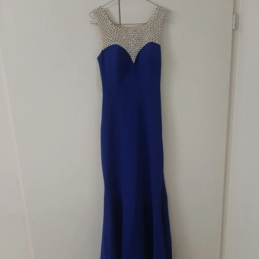 پیراهن مجلسی آبی کاربنی