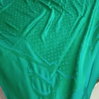 روسری سبز ابریشم ژاکارد