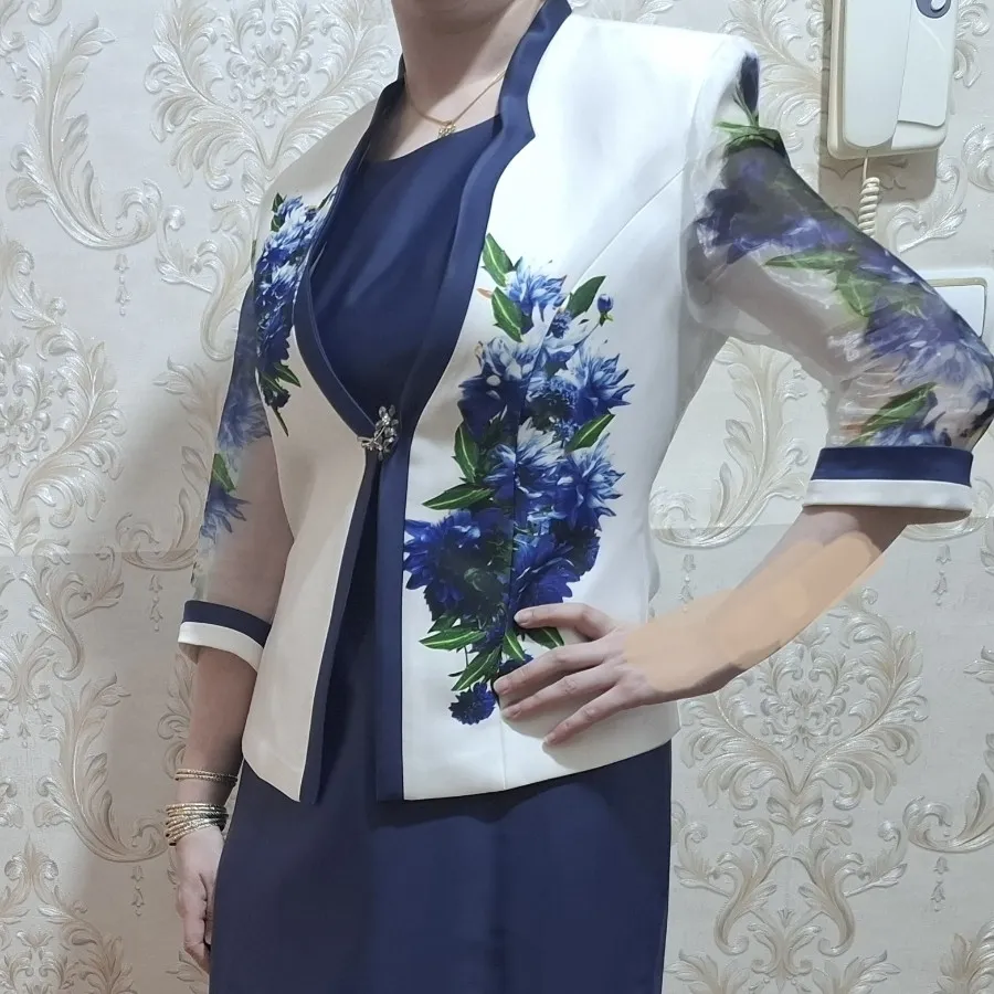 کت و سارافون