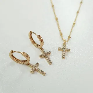 نیمست گردنبند گوشواره تاش