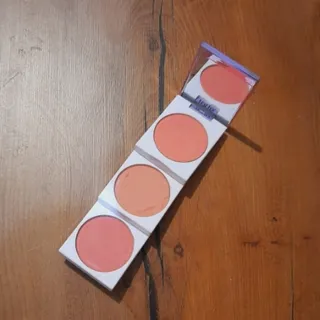 رژگونه