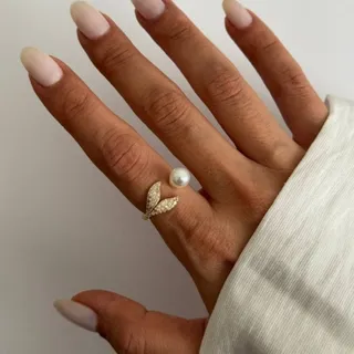 انگشتر وال ومروارید