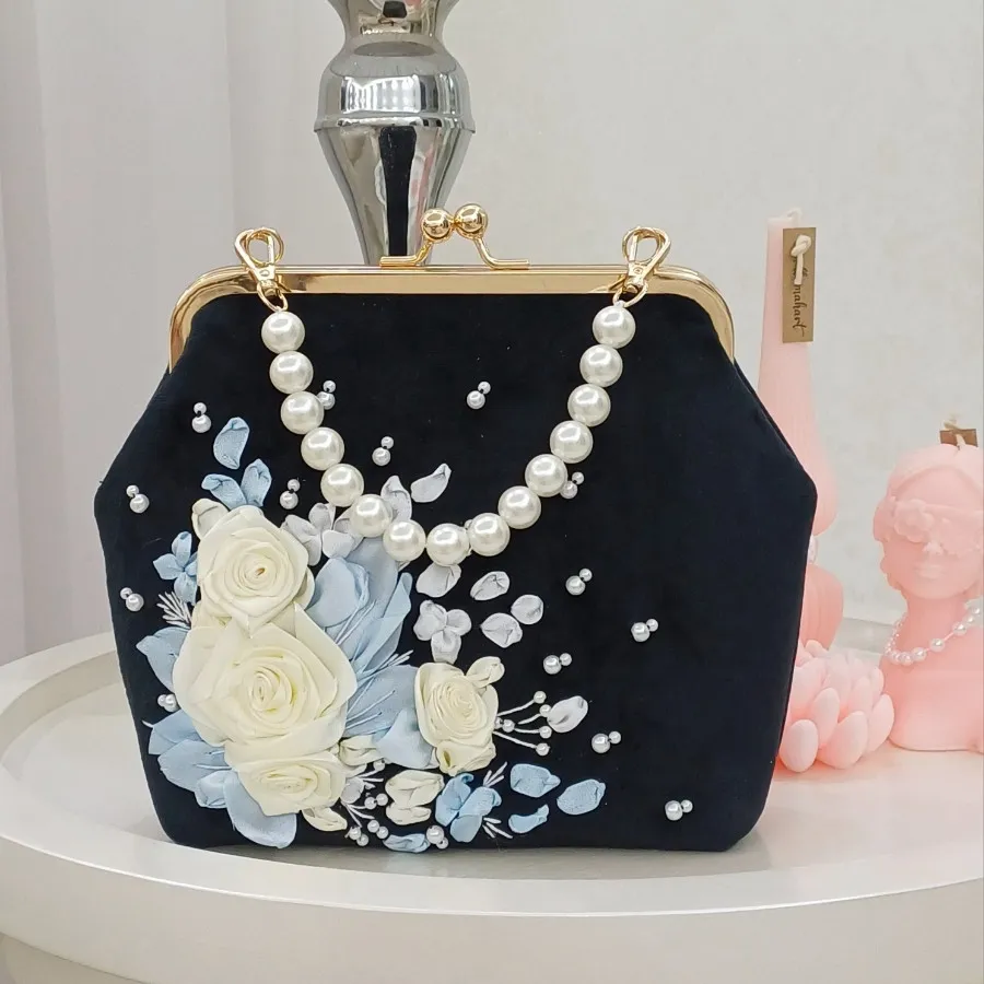 کیف  مجلسی روباندوزی