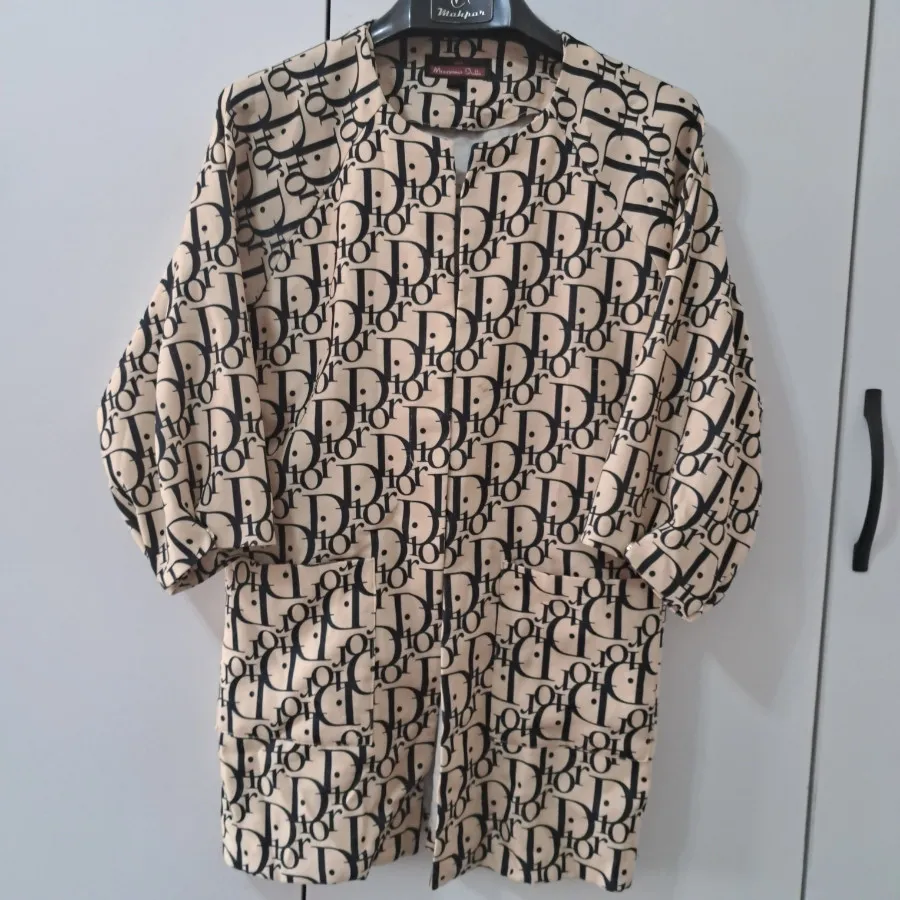 مانتو زنانه و دخترانه