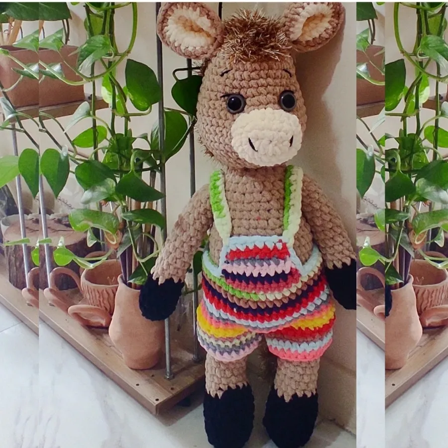 اسب دستبافت