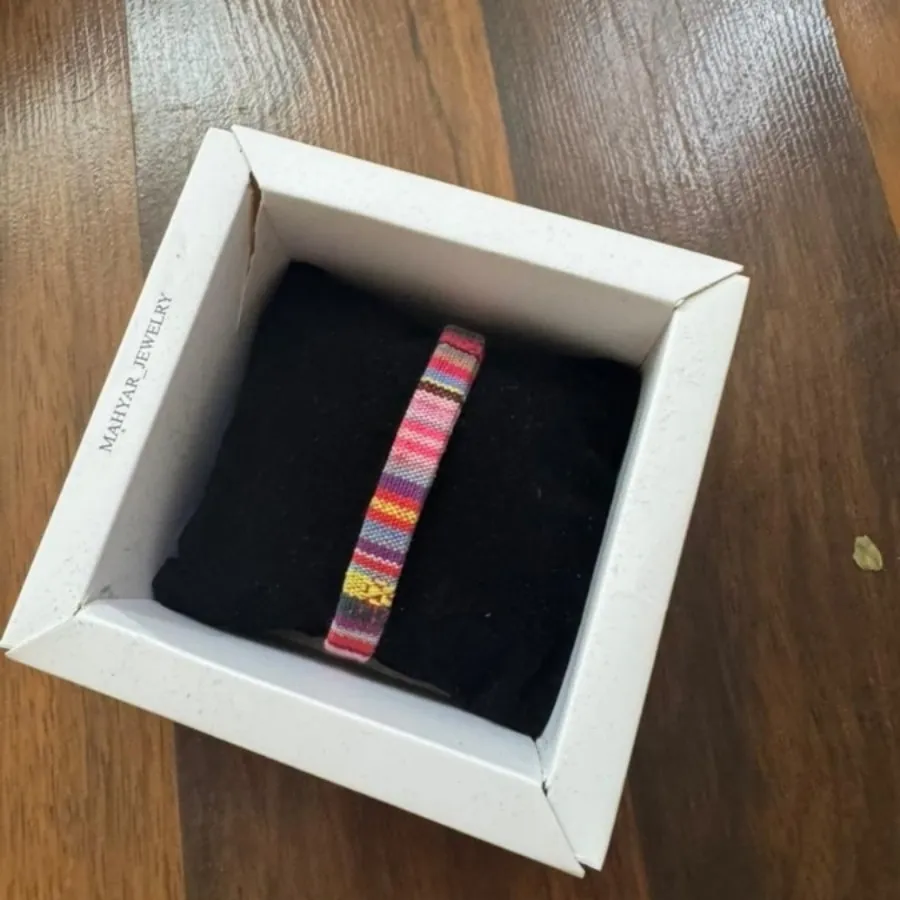 دستبند بافت