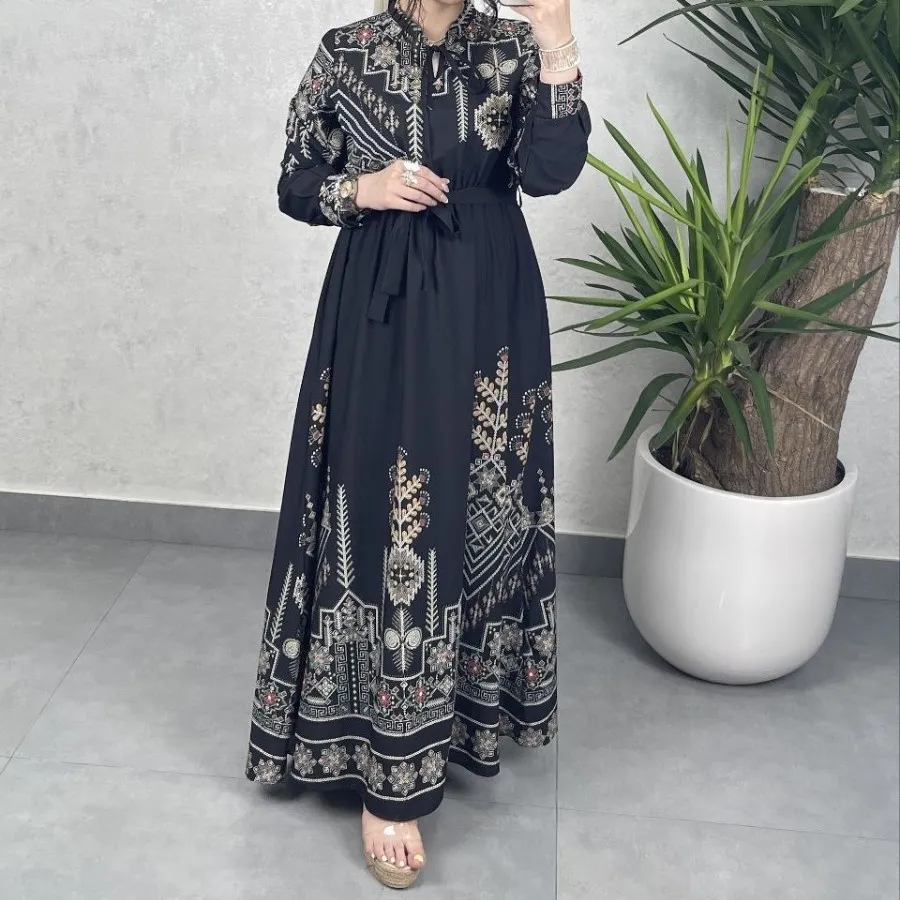 پیراهن ساحلی سنتی