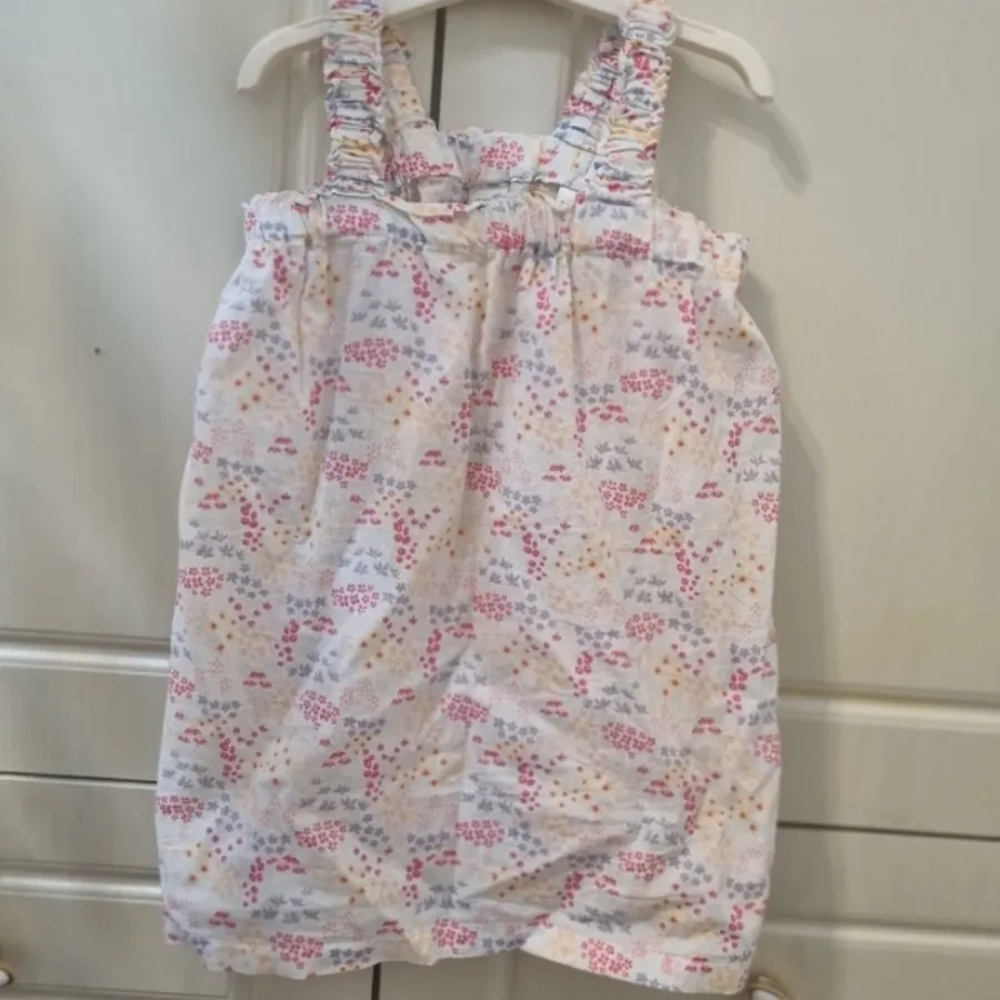 پیراهن دخترانه