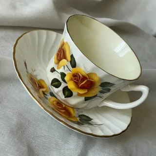 فنجان ونعلبکی انگلیس باکس