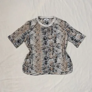 شومیز کرپ پوست ماری