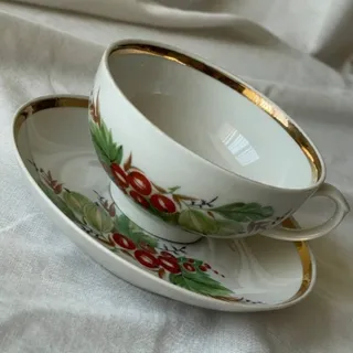 فنجان و نعلبکی روسی باکس