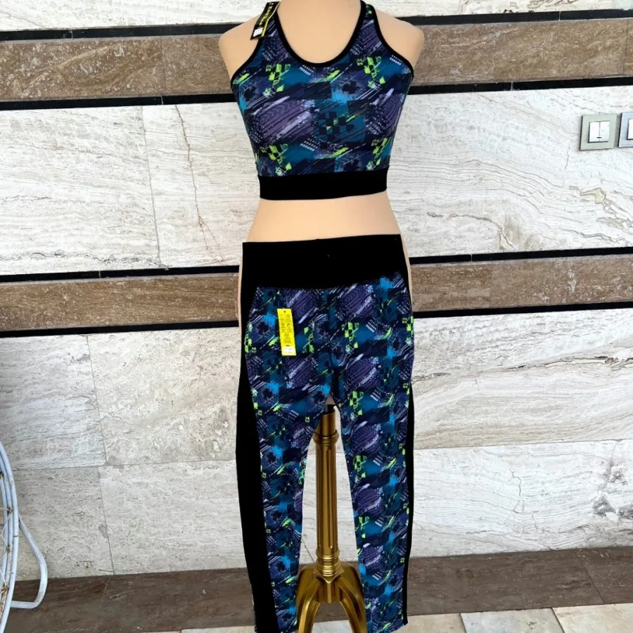 ست تاپ و شلوار ورزشی