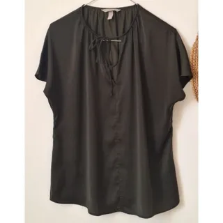 بلوز H&M
سبز امریکایی
