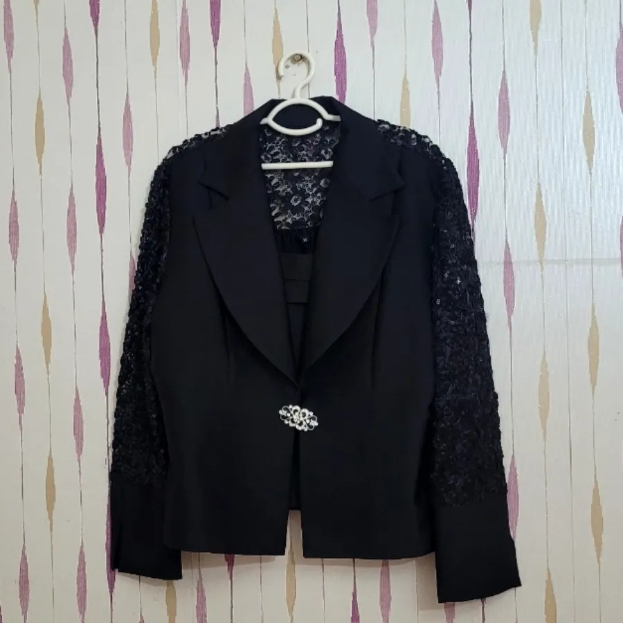 ست کت و دامن مجلسی دانتل