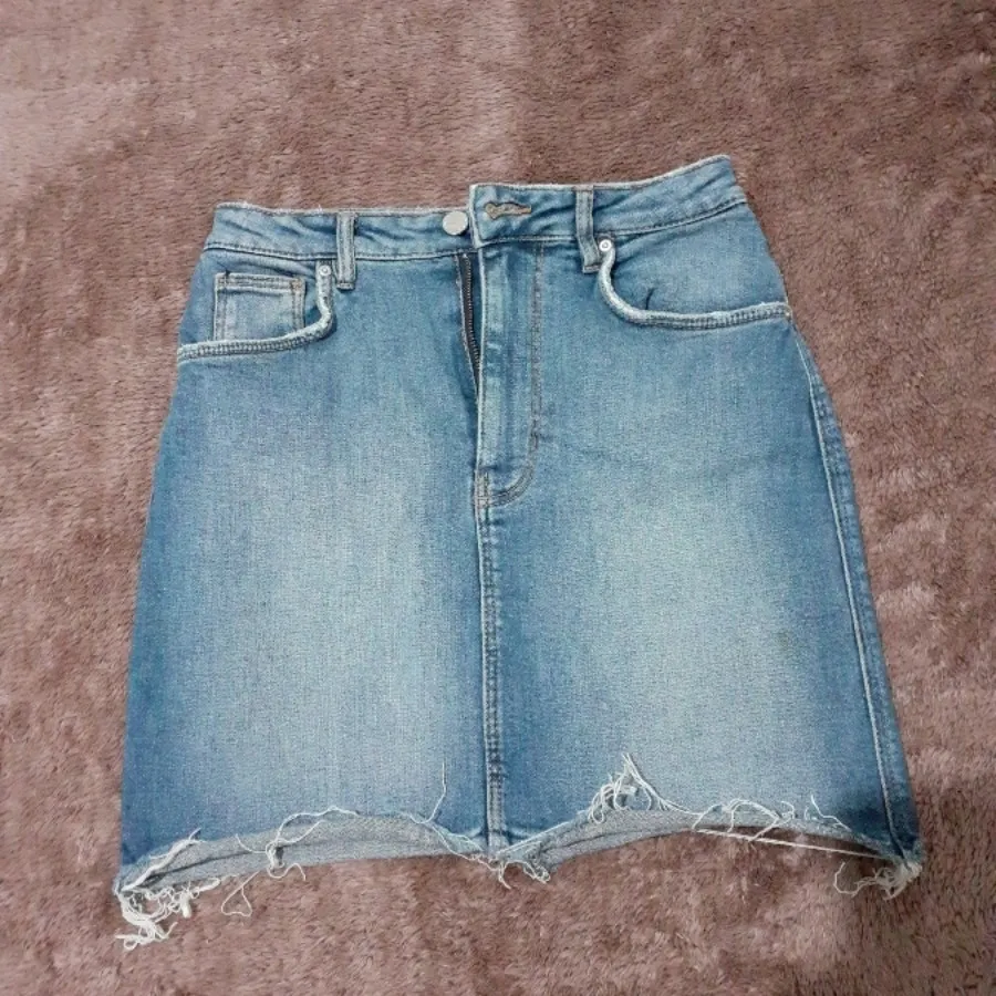 دامن زنانه ودخترانه