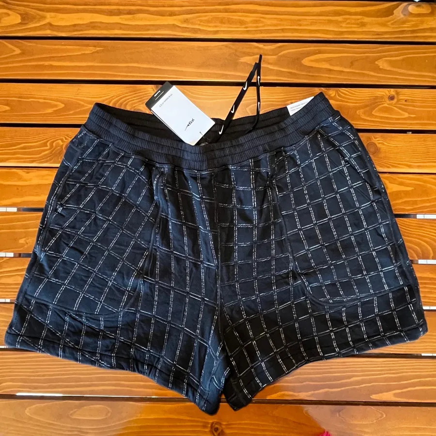 شلوارک نایکی