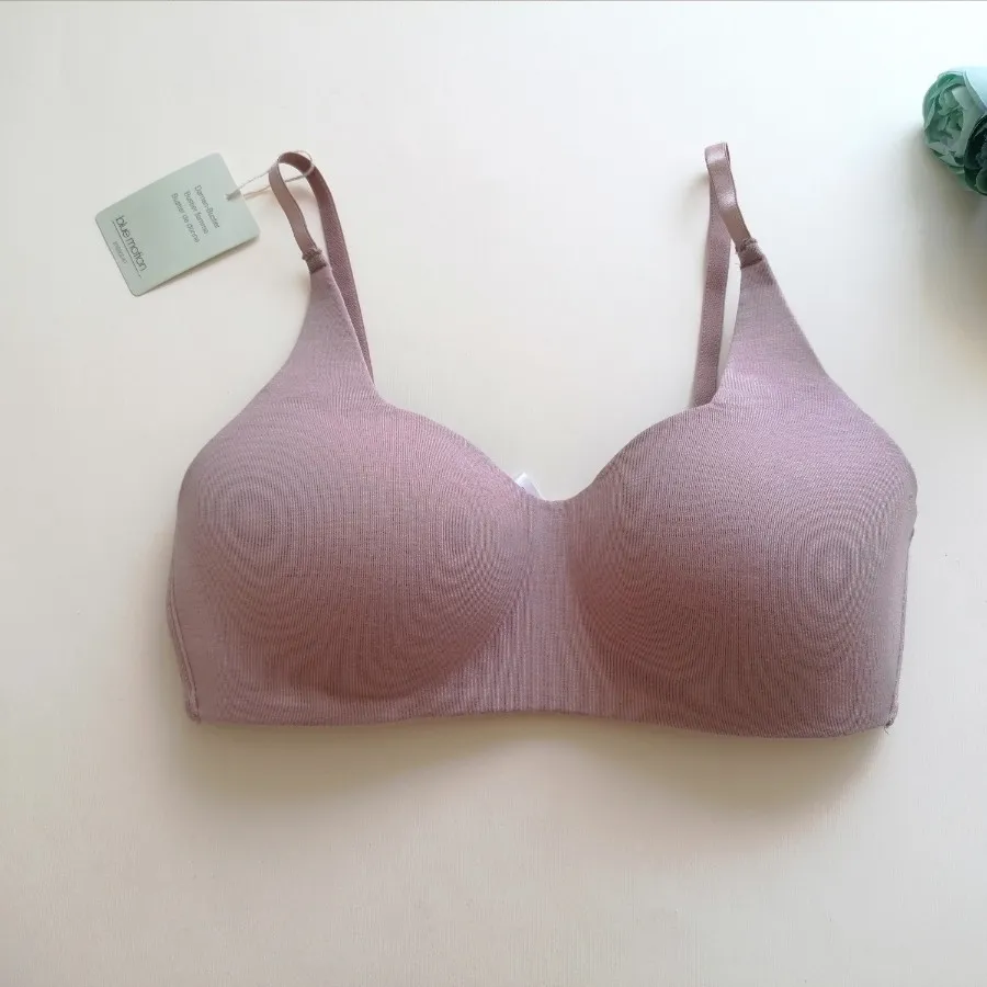 سوتین اسفنج نازک