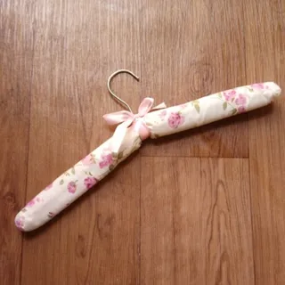 چوب لباسی پارچه ای