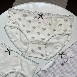 شورت کیوت بنفش
