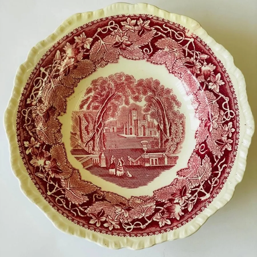 بشقاب قلم صورتی انگلیسی