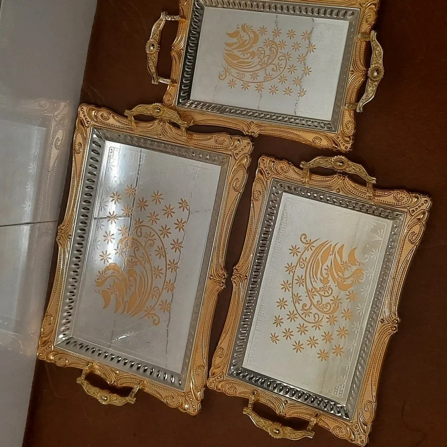 سینی لوکس طلایی