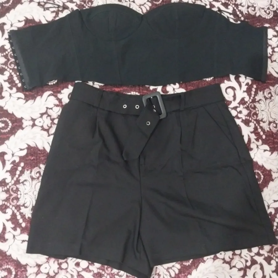 ست نیمتنه وشلوارک