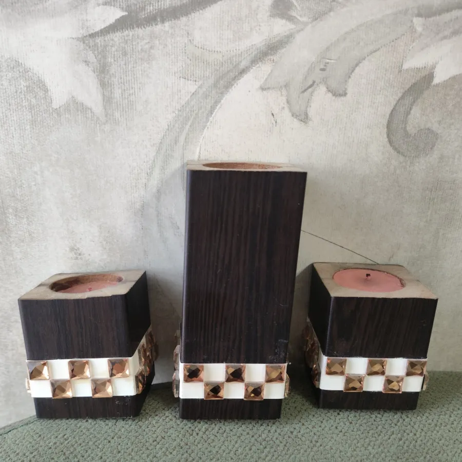 شمعدان چوبی