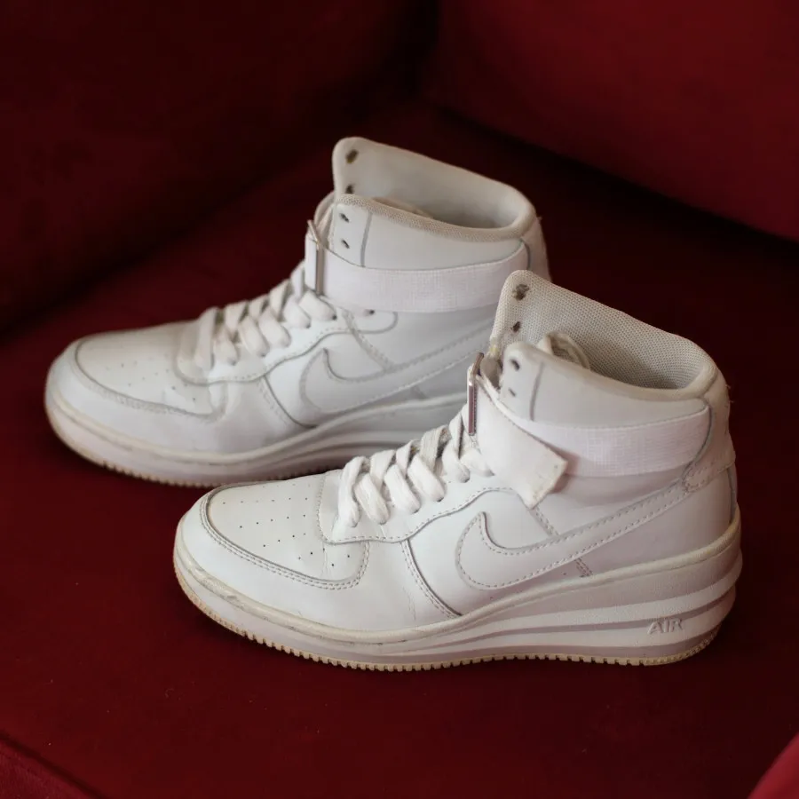 کتونی نایک ایر فورس لژ دا