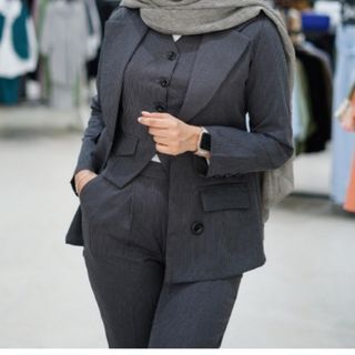کت و شلولر و جلیقه