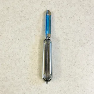 پوست کن استیل ایکیا آکبند