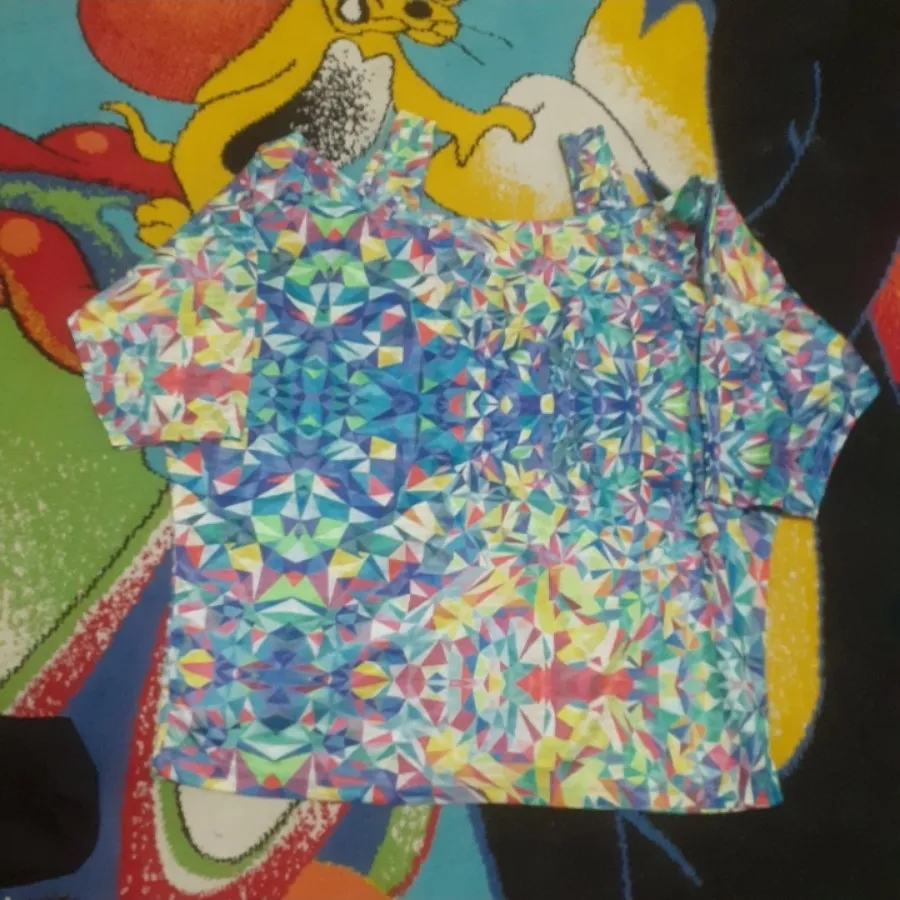 تاپ زنانه زیبا