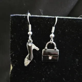 گوشواره کیف و کفش