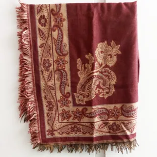 روسری زرشکی طلایی