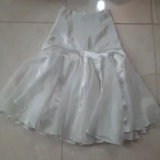 دامن حریر و ساتن