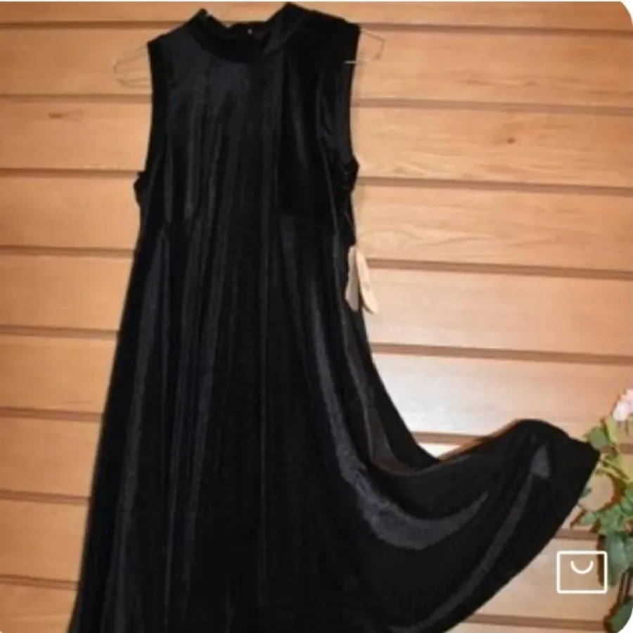 پیراهن مجلسی مخمل