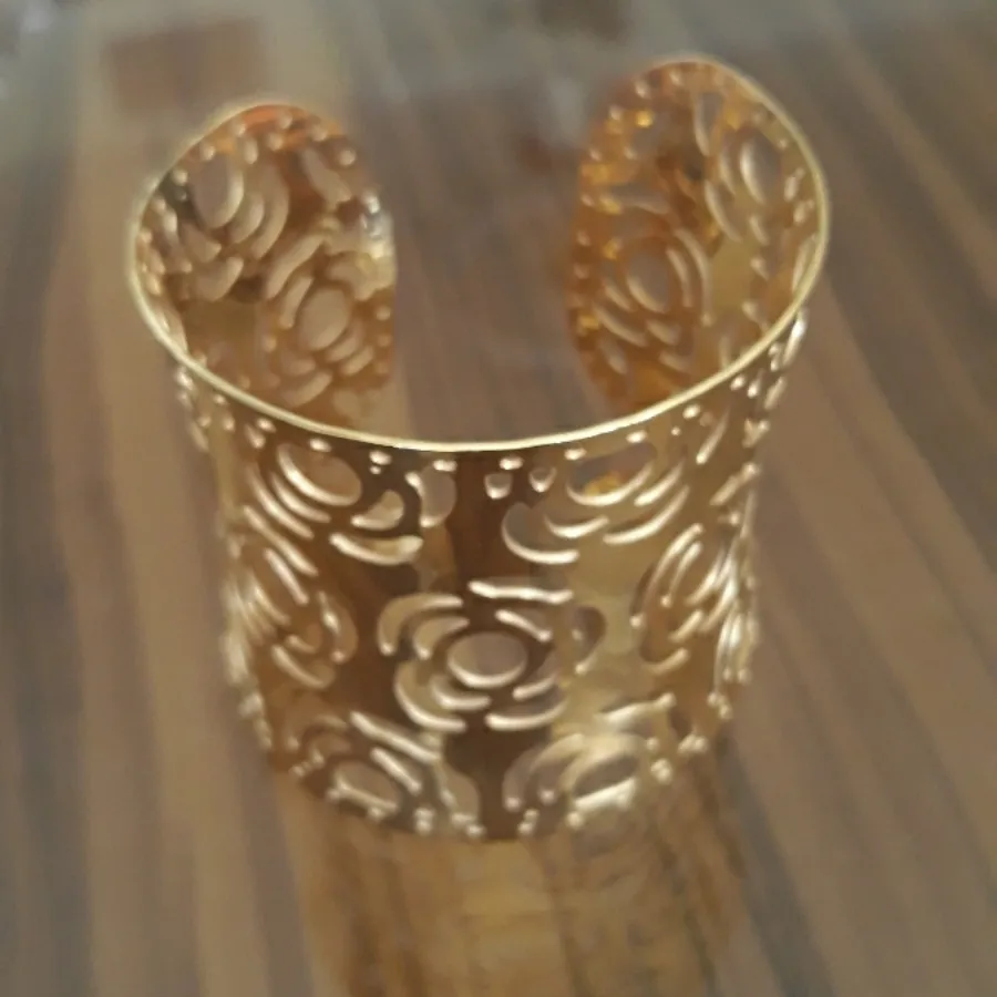 دستبند طلایی