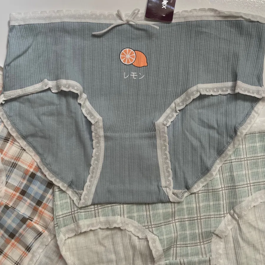 شورت های چهارخونه(ورق بزن