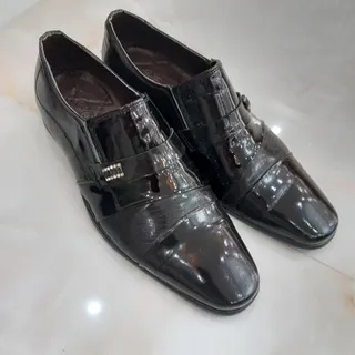 کفش مردانه ورنی