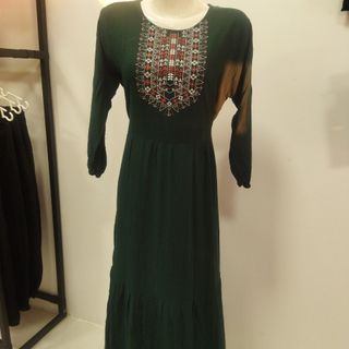 ساحلی یا پیراهن زنانه
