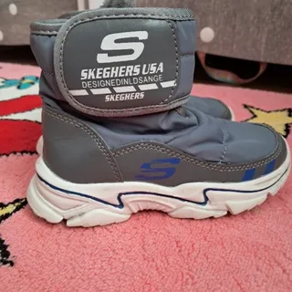 ّبوت اسکیچرز