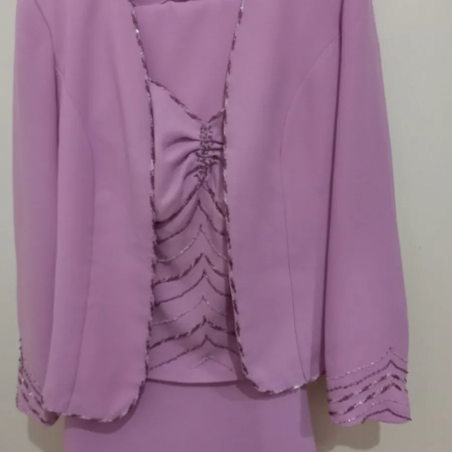 کت و دامن با تاپ  ، سه تی