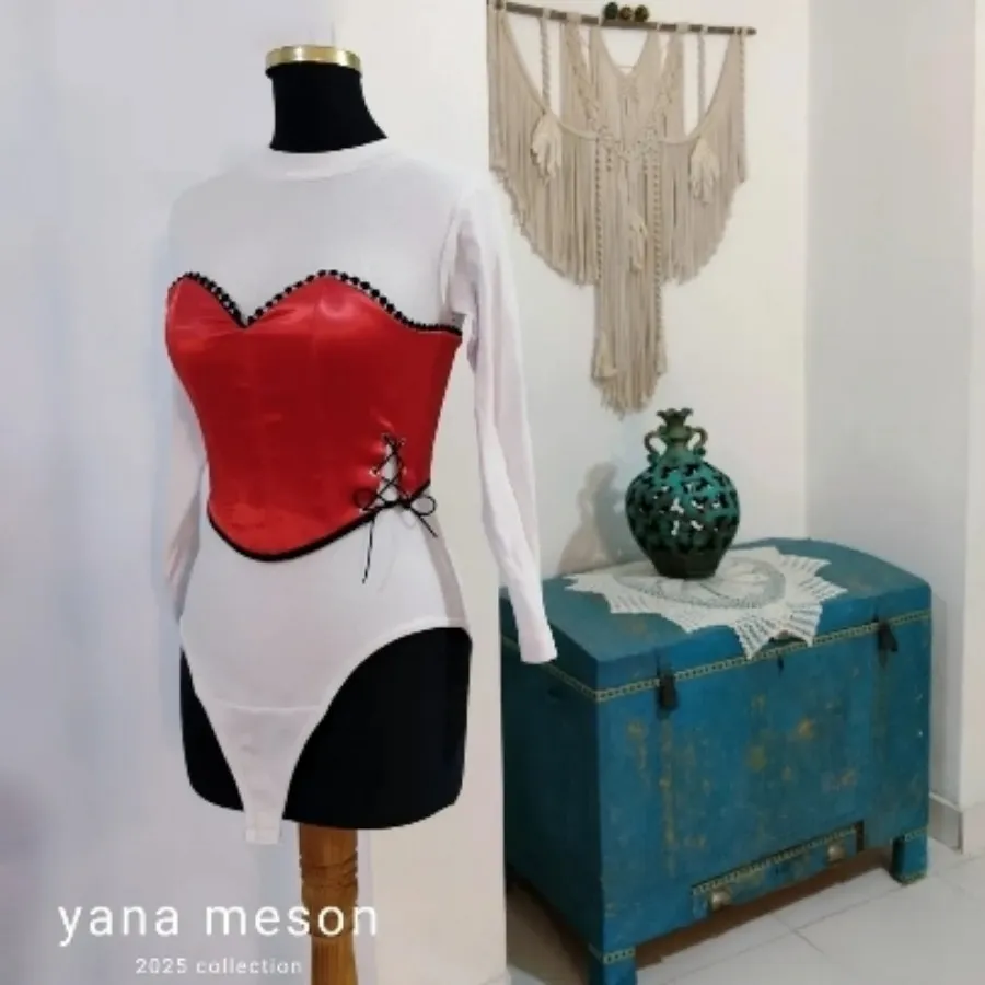 نیمتنه دکلته