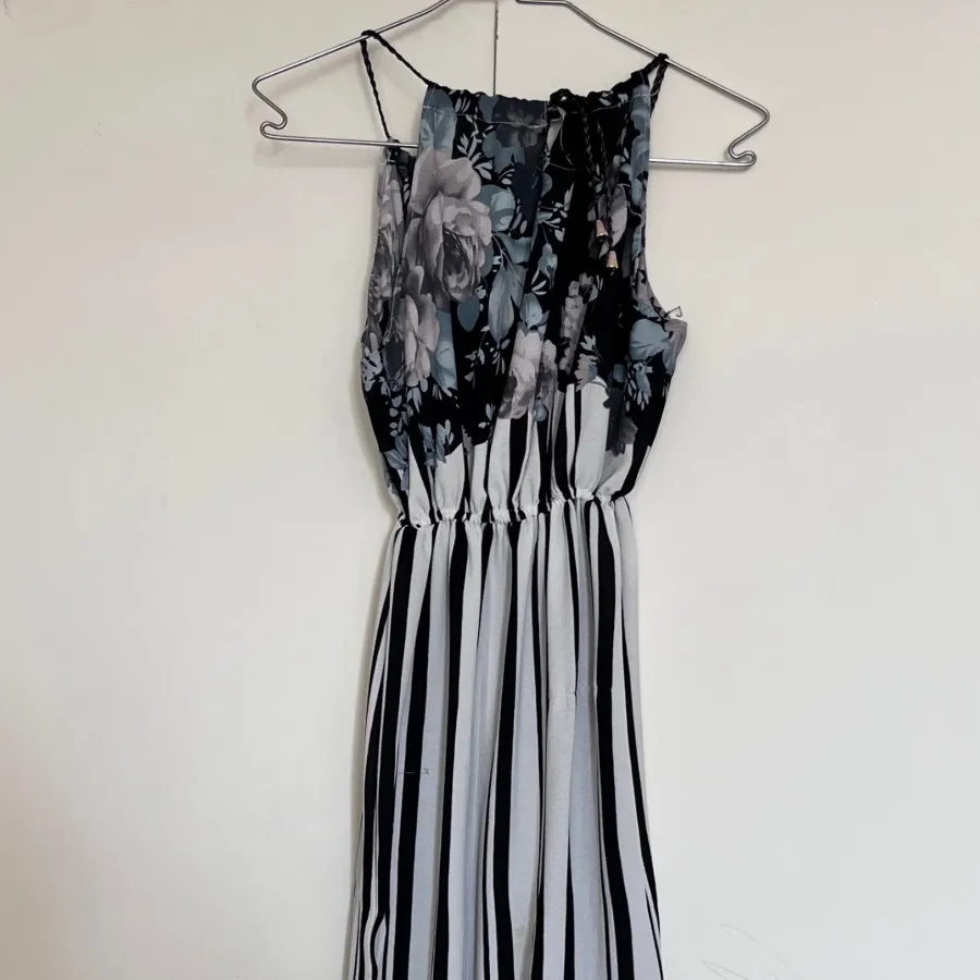 لباس ساحلی نخی و خنک