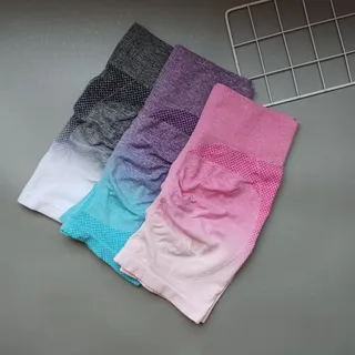 شورتک ورزشی